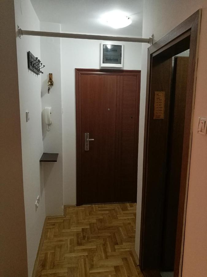 Helena Apartment Нови-Сад Экстерьер фото